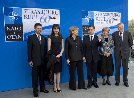 Joachim Sauer, Carla Bruni-Sarkozy, Chancellor Angela Merkel, the French President Nicolas Sarkozy, Jeannine de Hoop Scheffer and the NATO Secretary General Jaap de Hoop Scheffer