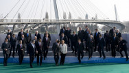 After the family photo the heads of state and government make their way to the next appointment - the meeting of the North Atlantic Council